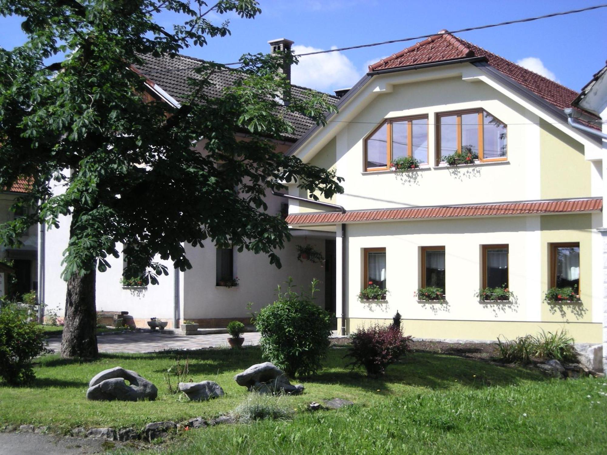 Turisticna Kmetija Logar Hotel Grahovo Exterior foto